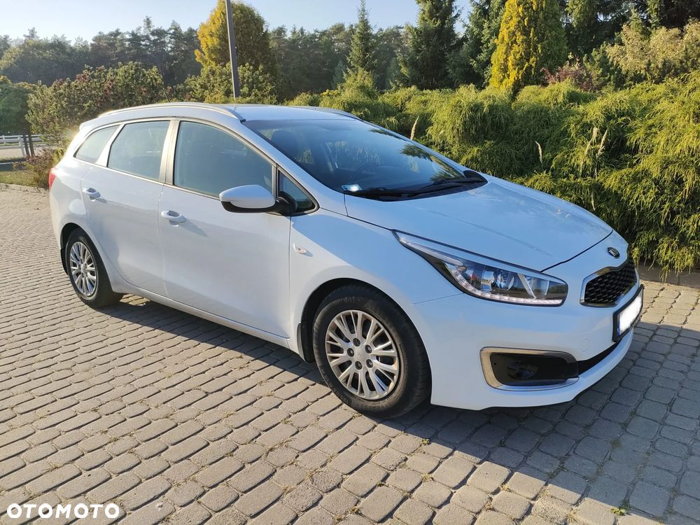 Kia Ceed 1.6 CRDi L - 6