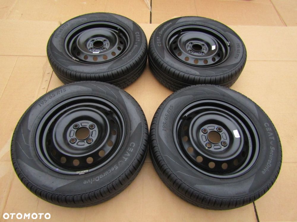 4x Felgi KOŁA 15 Peugeot 205 206 1007 207 307 208 2008 Citroen C2 C3 C4 DS3 - 1