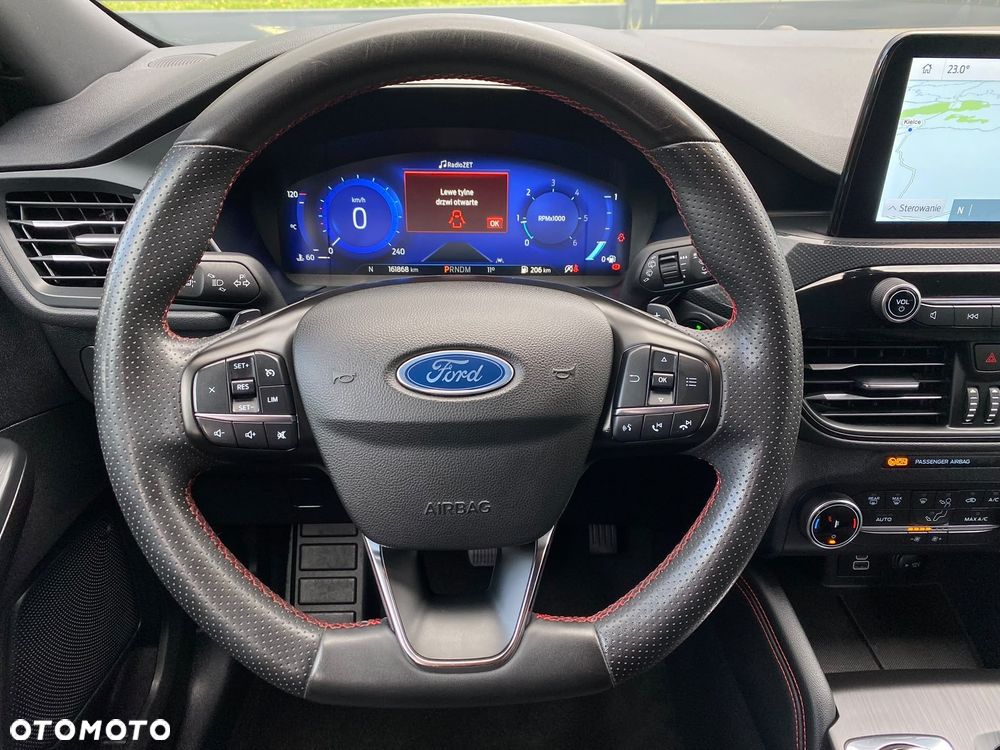 Ford Kuga - 17