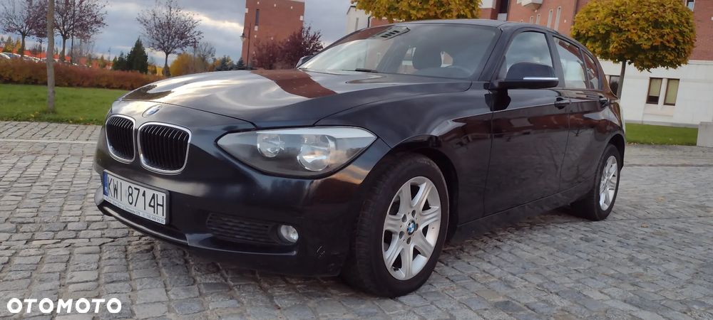 BMW Seria 1 114i Sport Line - 1