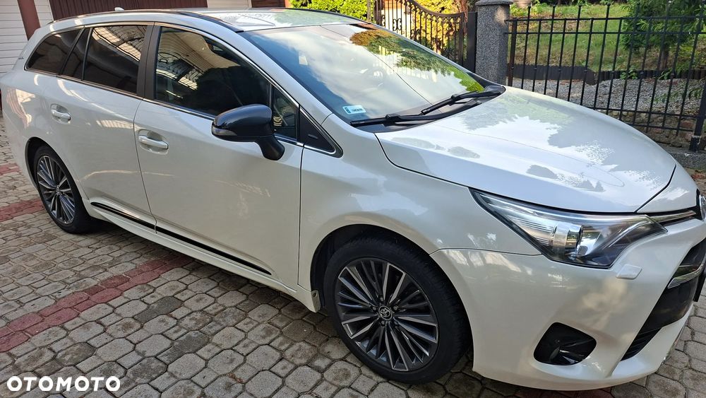 Toyota Avensis 1.8 Selection MS - 4