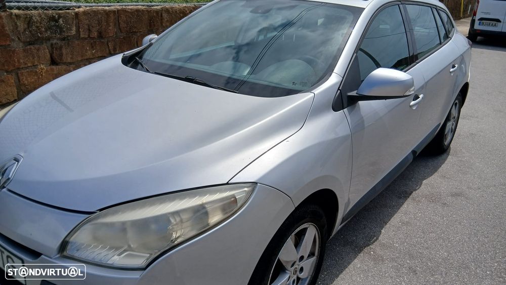 Renault Mégane Sport Tourer 1.5 dCi Dynamique - 2