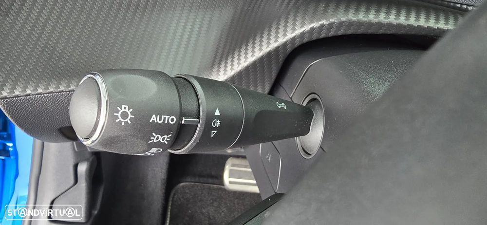 Peugeot e-208 GT Pack - 43