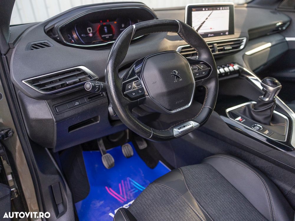 Peugeot 5008 1.2 Puretech Turbo s&s GT-Line - 4