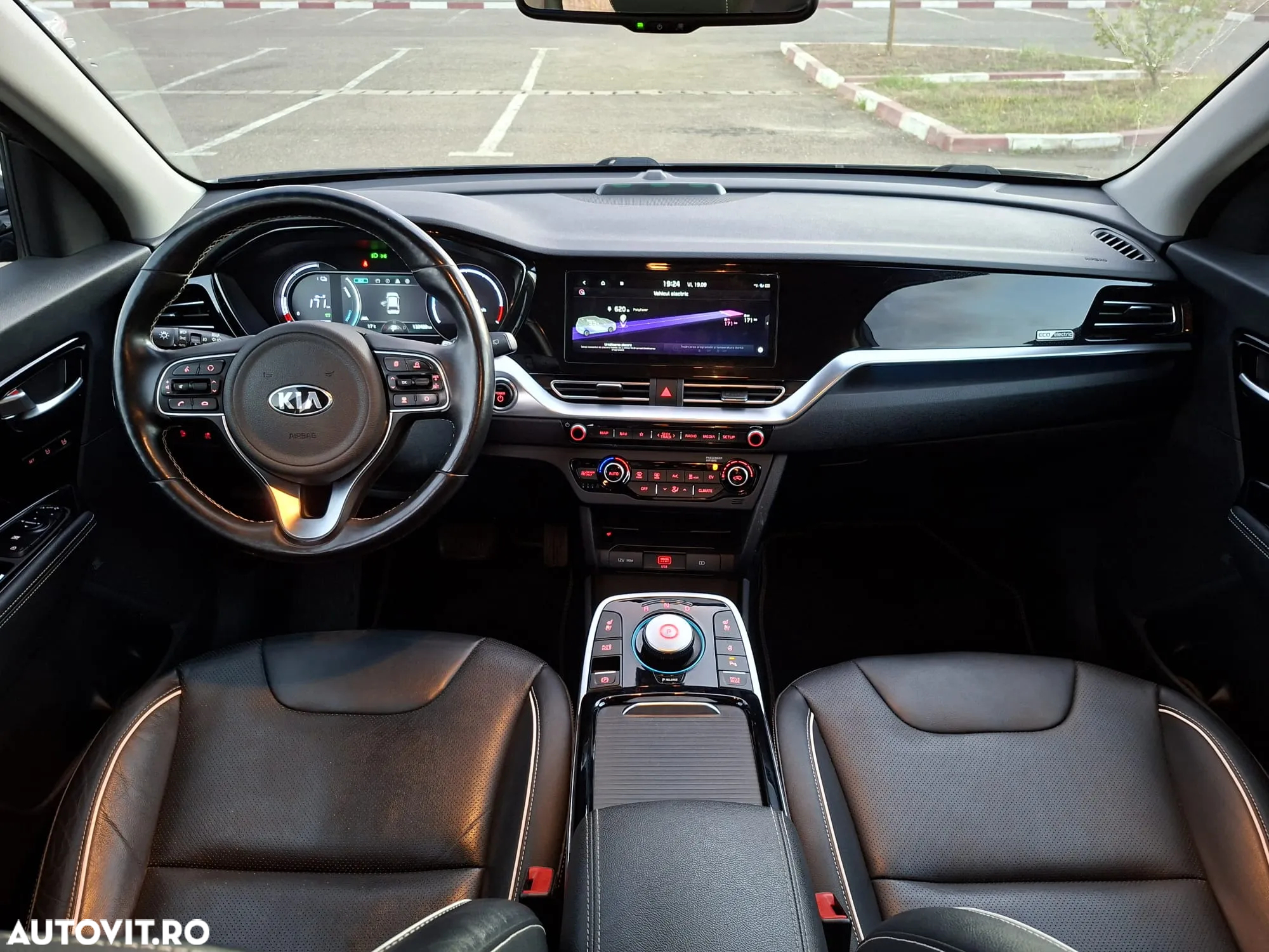 Kia Niro e-Niro 150 kW Vision - 6