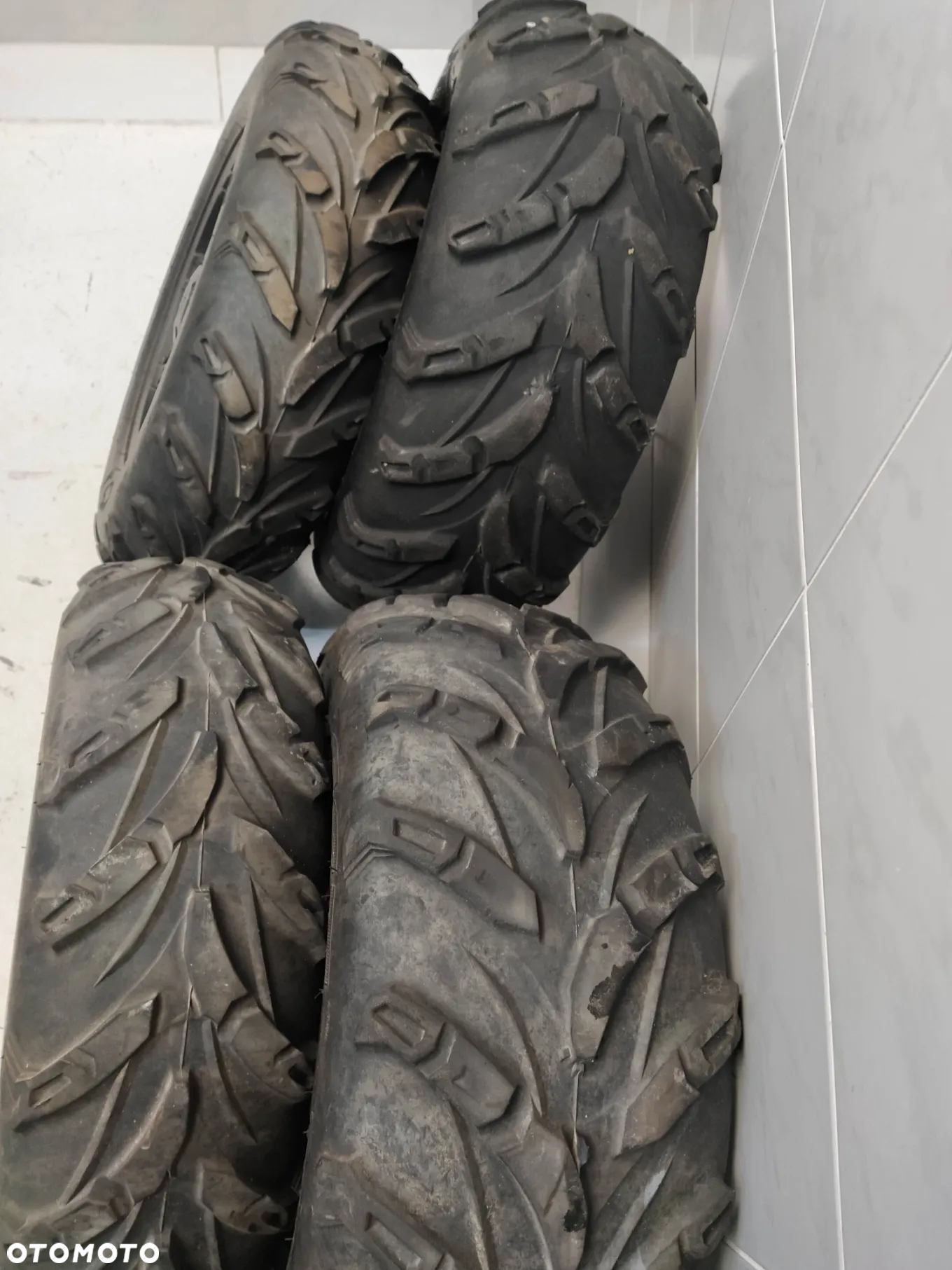 POLARIS SCRAMBLER 2X FELGA 14/7.5 R14 ET57.4   2X FELGA 14/5.5 R14 ET46.7  4X OPONY CST CARLISLE 26X8 26X10 R14 KOŁA - 7