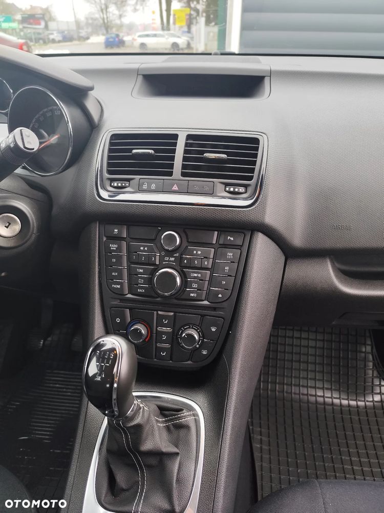 Opel Meriva 1.4 T Essentia - 8