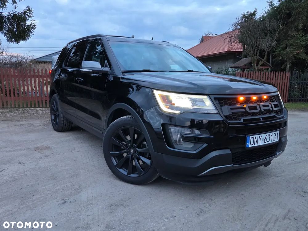 Ford Explorer - 18