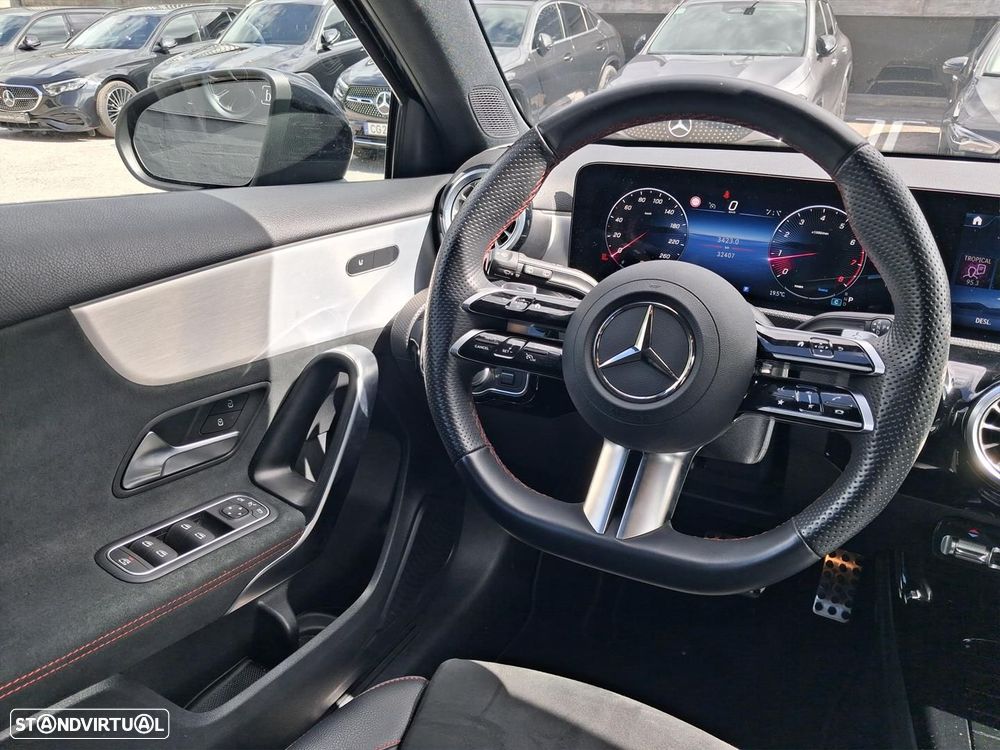 Mercedes-Benz A 200 AMG Line Aut. - 15