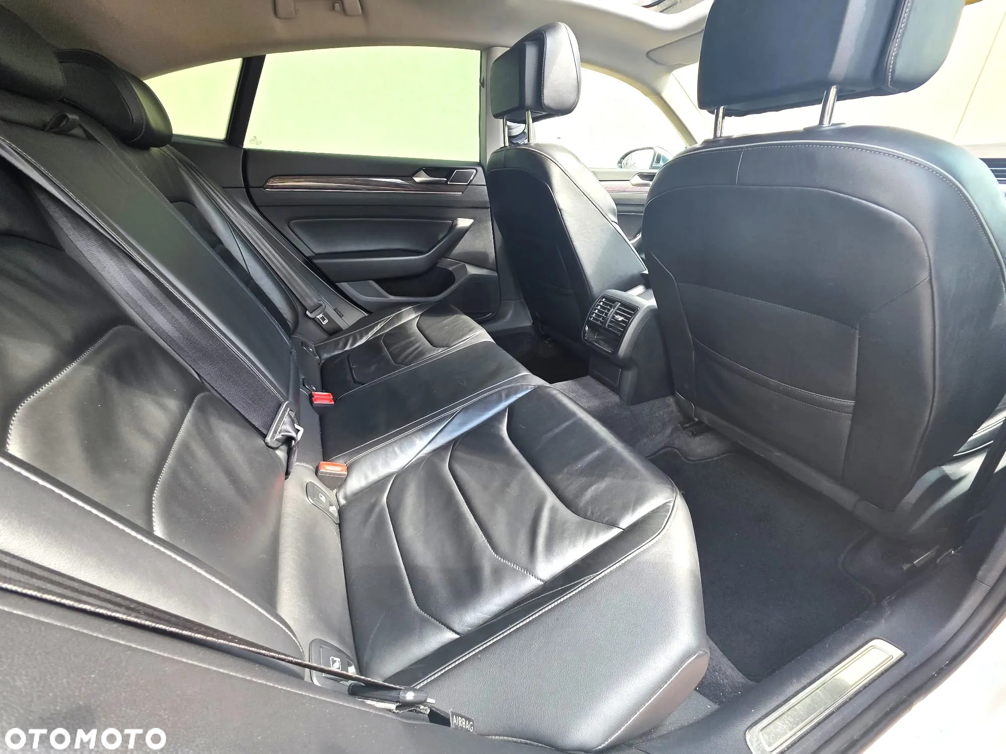 Volkswagen Arteon 2.0 TDI Bi-Turbo SCR 4Mot Elegance DSG - 15