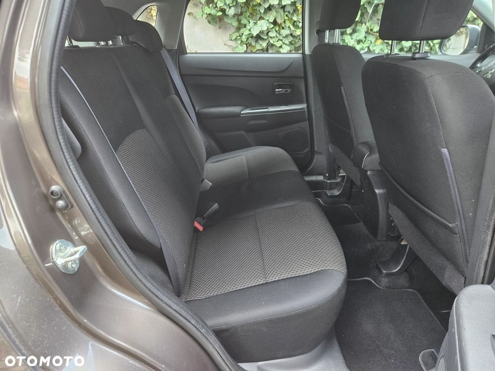 Mitsubishi ASX - 20