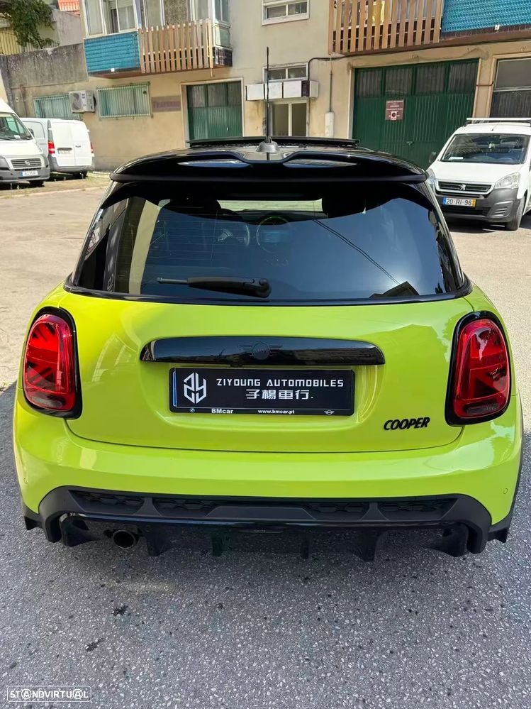 MINI 3 Portas Cooper Premium Extra JCW Auto - 4