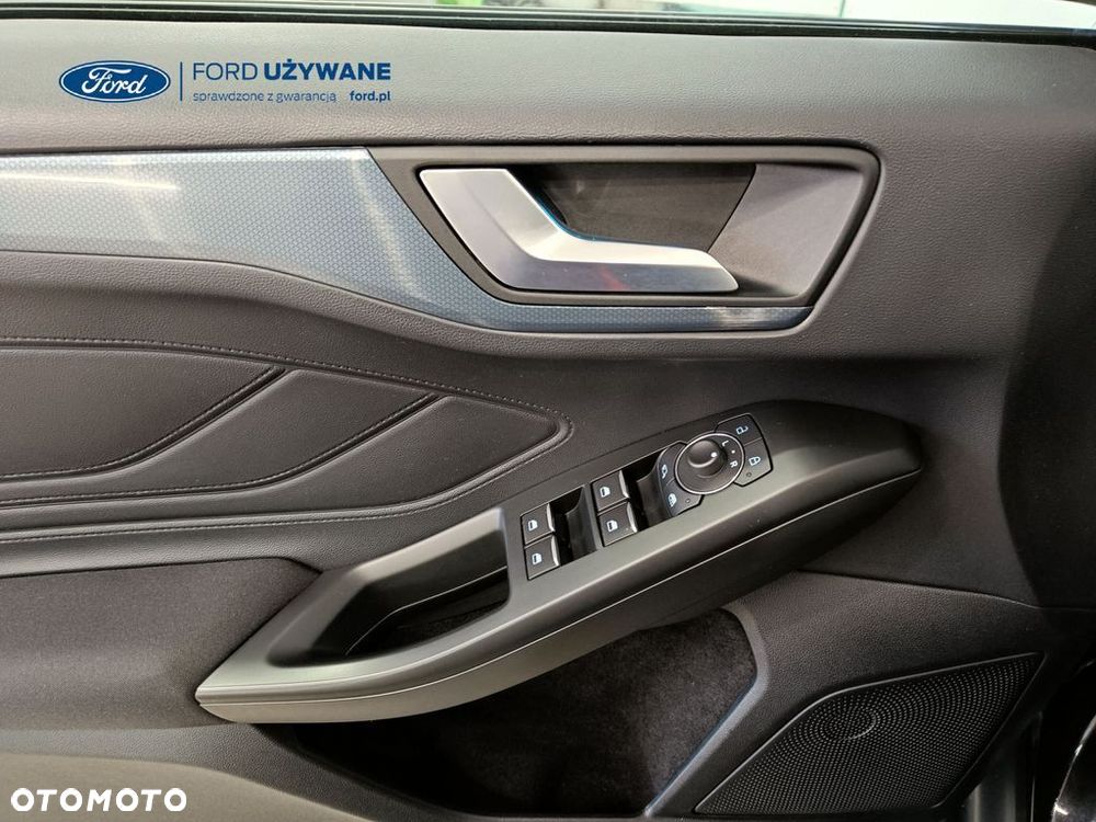 Ford Focus 1.0 EcoBoost Hybrid ACTIVE X - 18