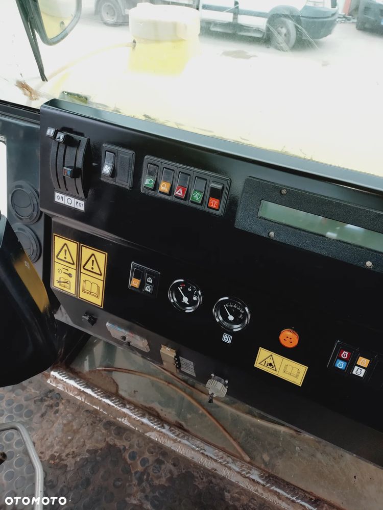 Ammann AV 115-2 - 7