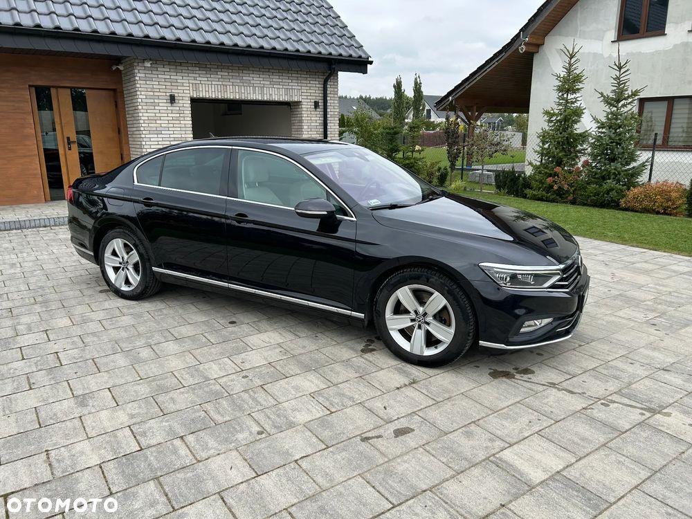 Volkswagen Passat 2.0 TSI 4Mot Elegance DSG - 2