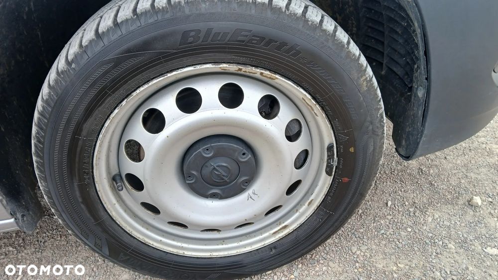 Opel Combo XL 2,3t (bryg.) - 28