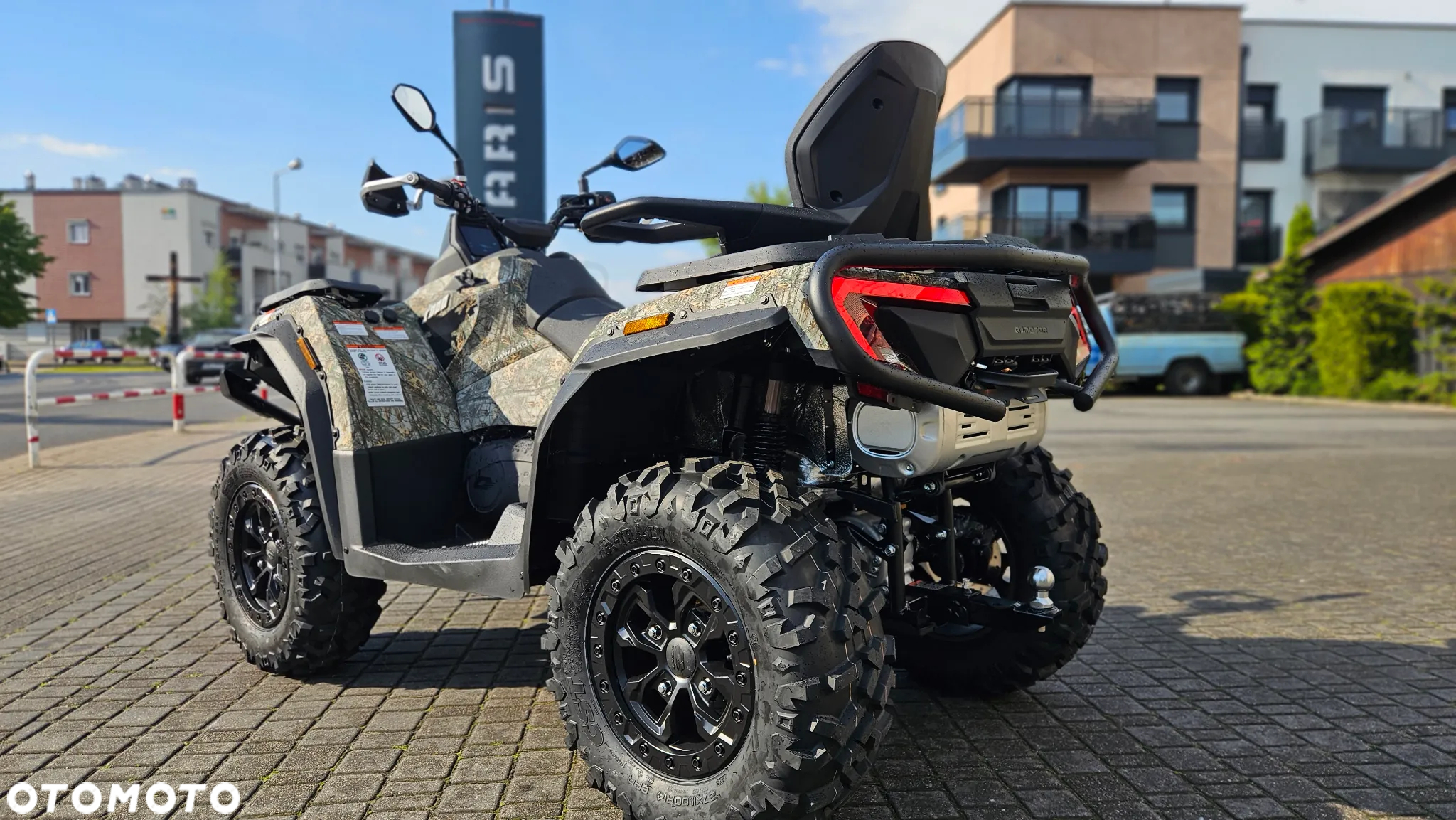 QJMOTOR SFA 1000 - 3