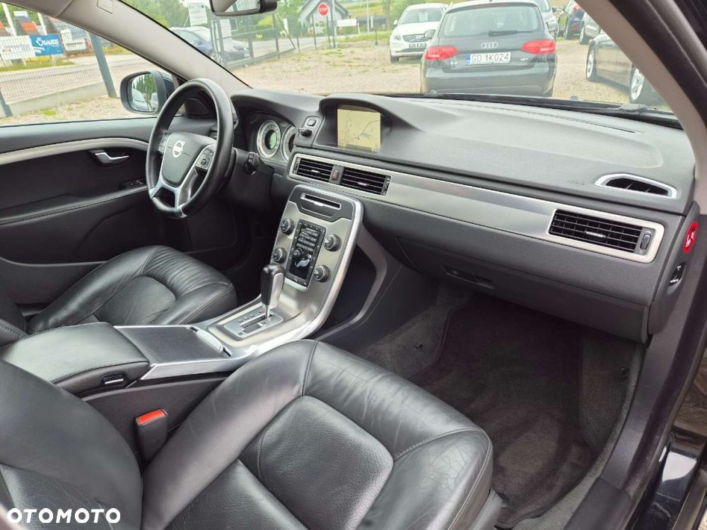 Volvo V70 D3 Geartronic Momentum - 20