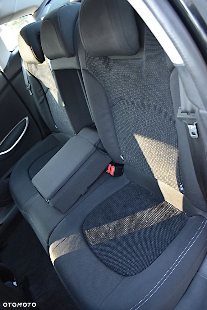 Citroën C5 II 1.6 HDi Impress Pack - 26