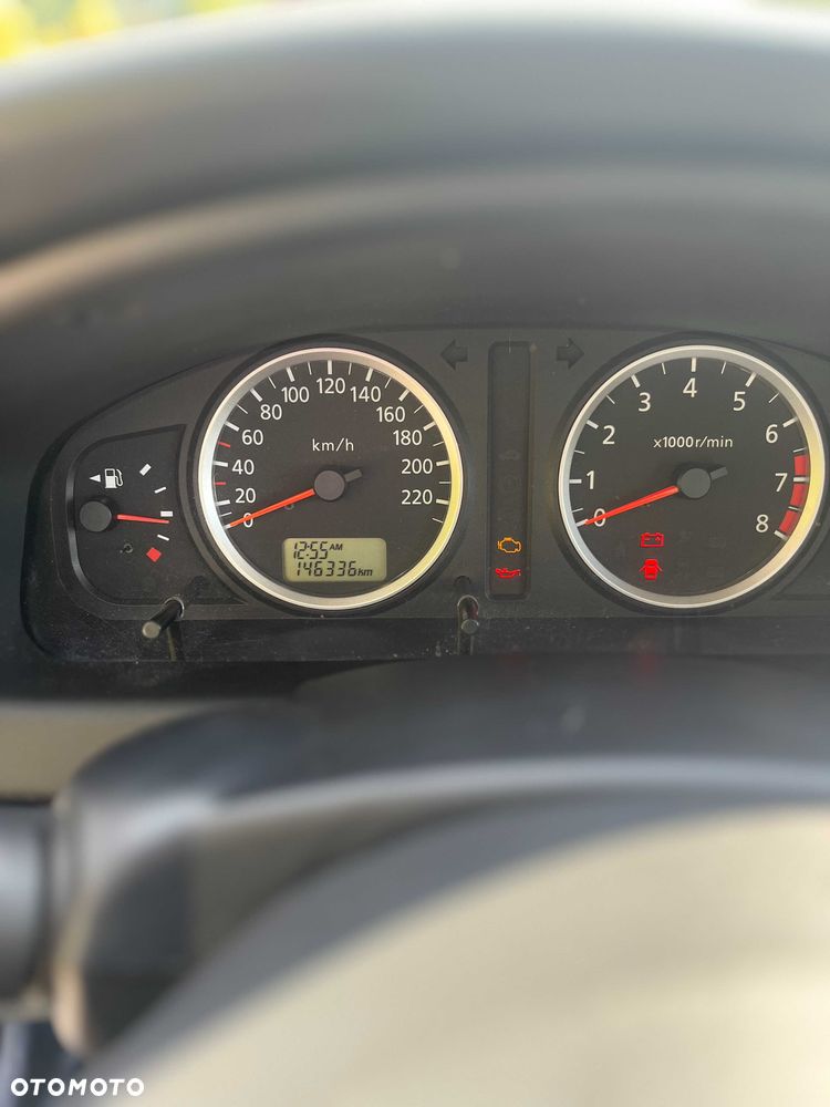 Nissan Almera - 3