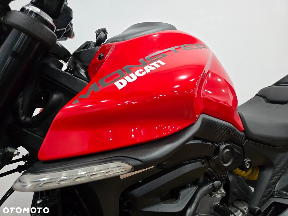Ducati Monster - 19