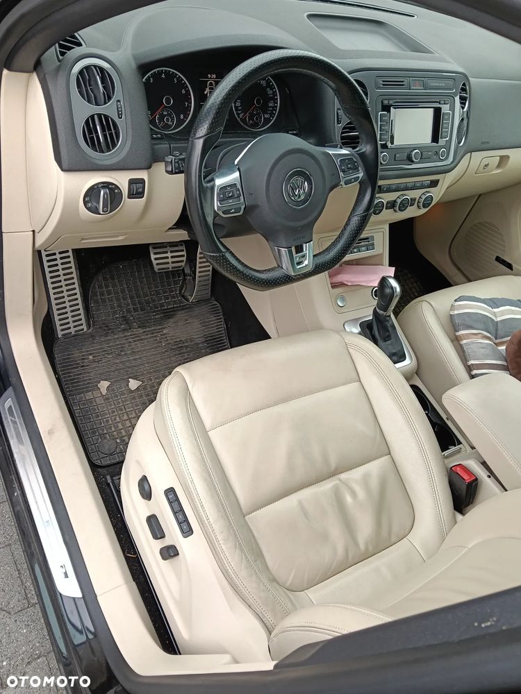 Volkswagen Tiguan - 14
