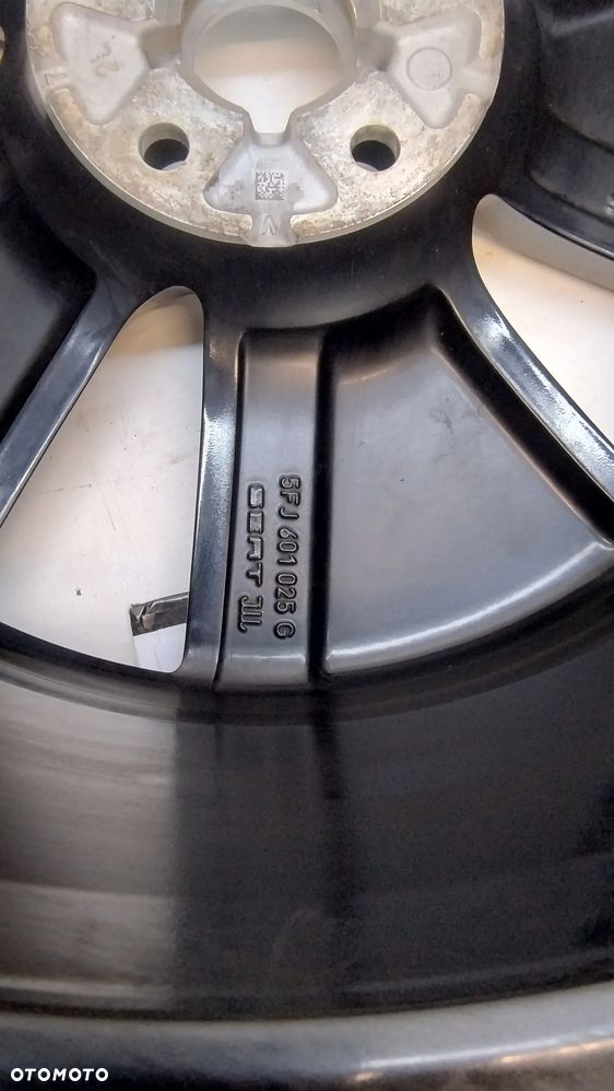 Felga aluminiowa Seat 7x19  ET43 5X112 5F9601025G - 3