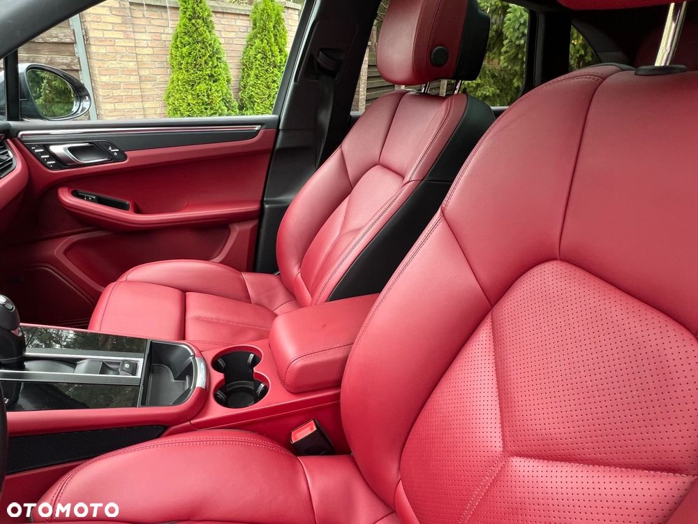 Porsche Macan Standard - 14