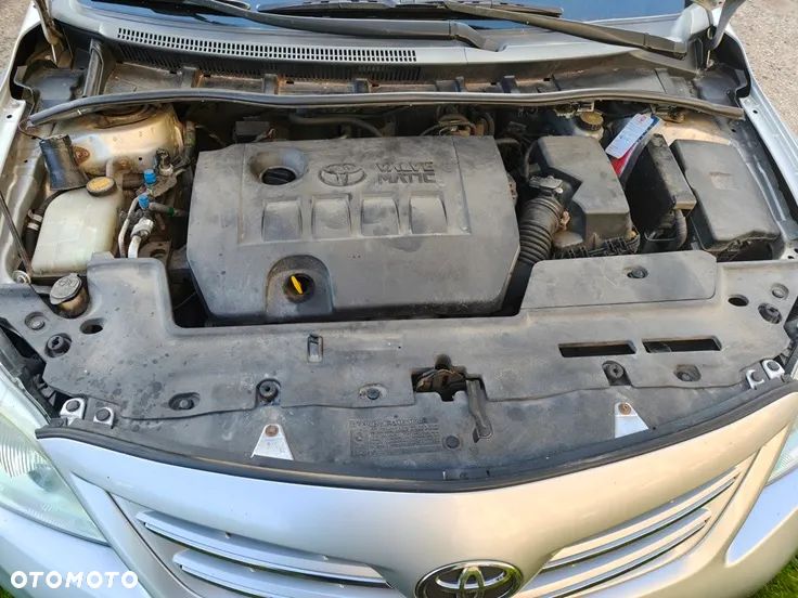 Toyota Corolla 1.6 Premium Start - 7