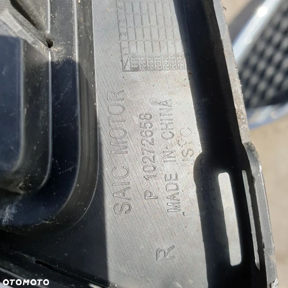 MG MG3 KRATKA ZDERZAKA LEWA PRAWA PRZOD  10272658 10272657 - 4
