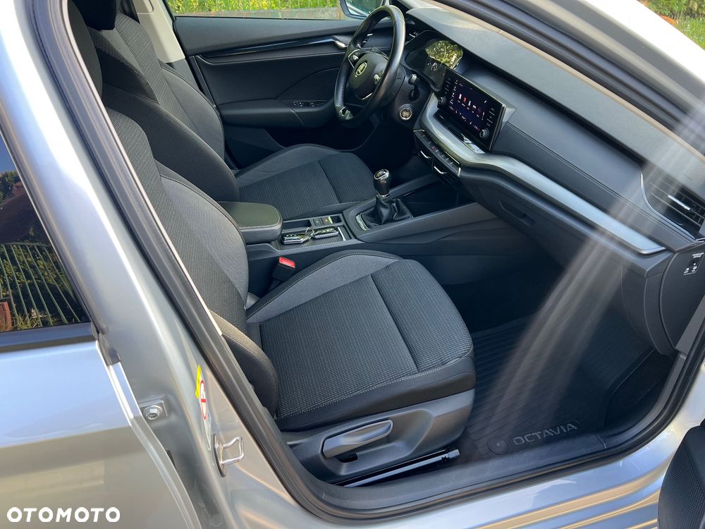 Skoda Octavia 1.5 TSI ACT Ambition - 26