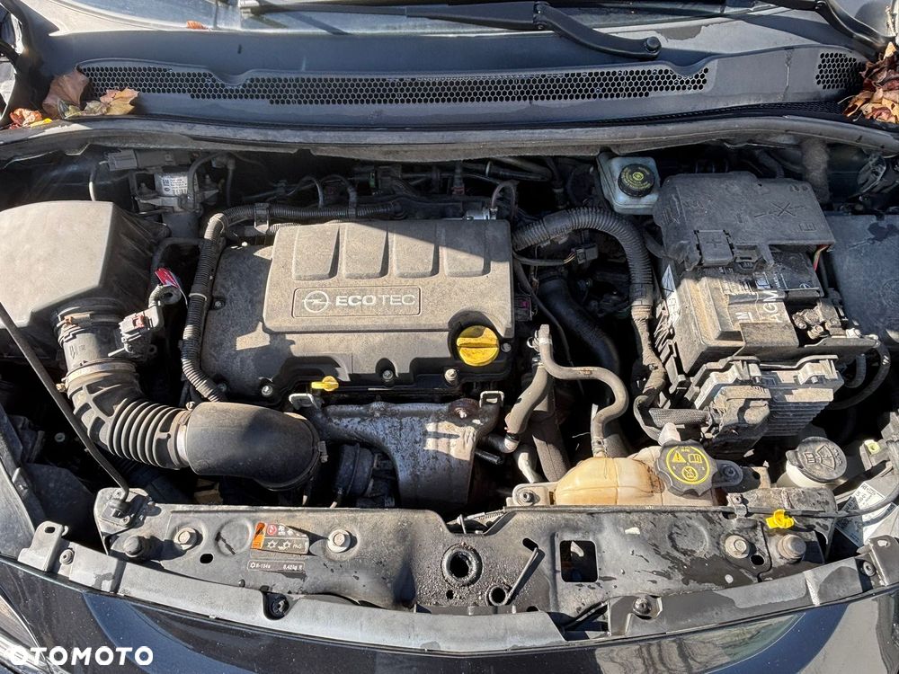 Opel Corsa 1.4 T Cosmo S&S - 15