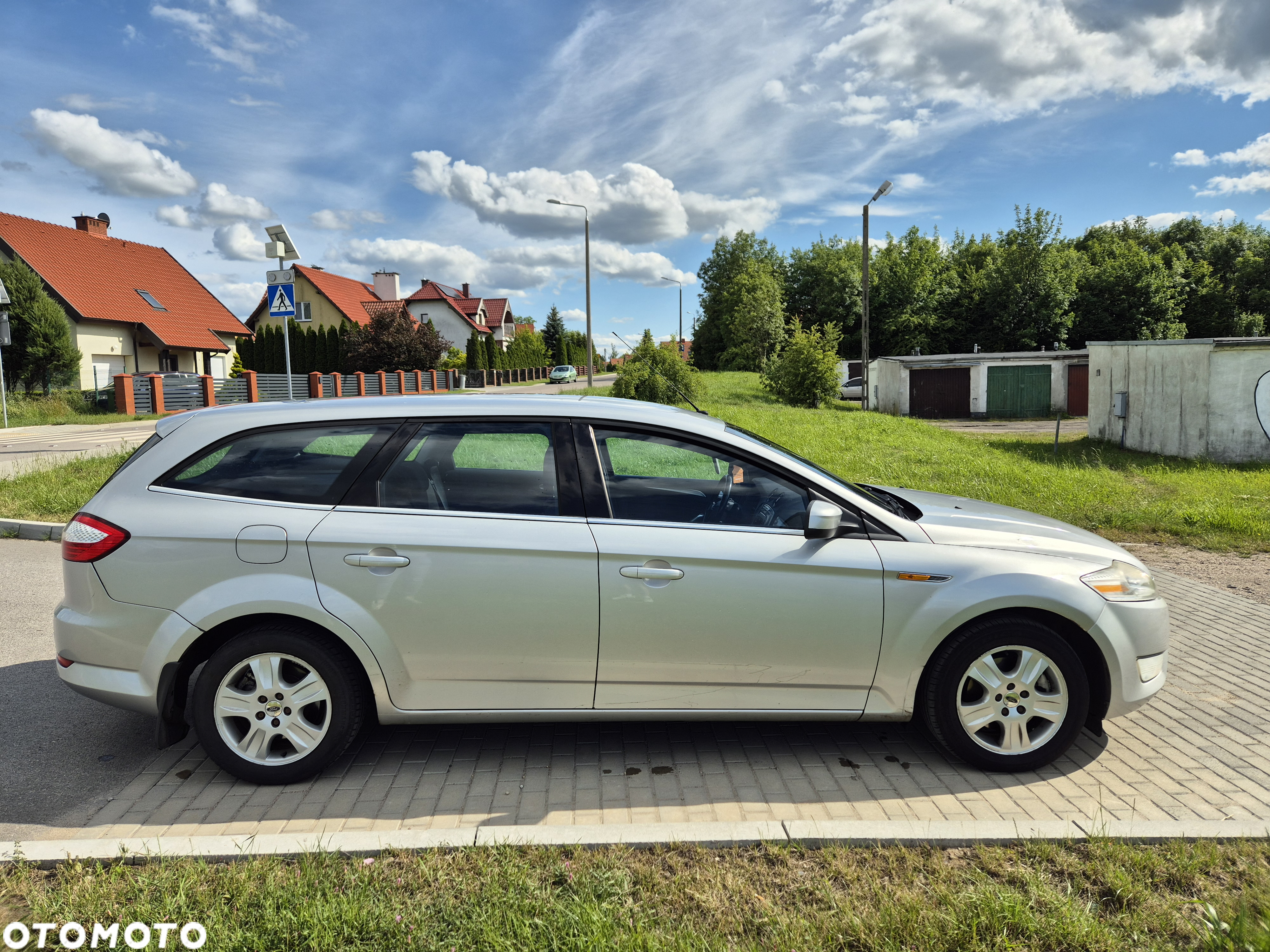 Ford Mondeo 2.0 TDCi Ambiente - 3