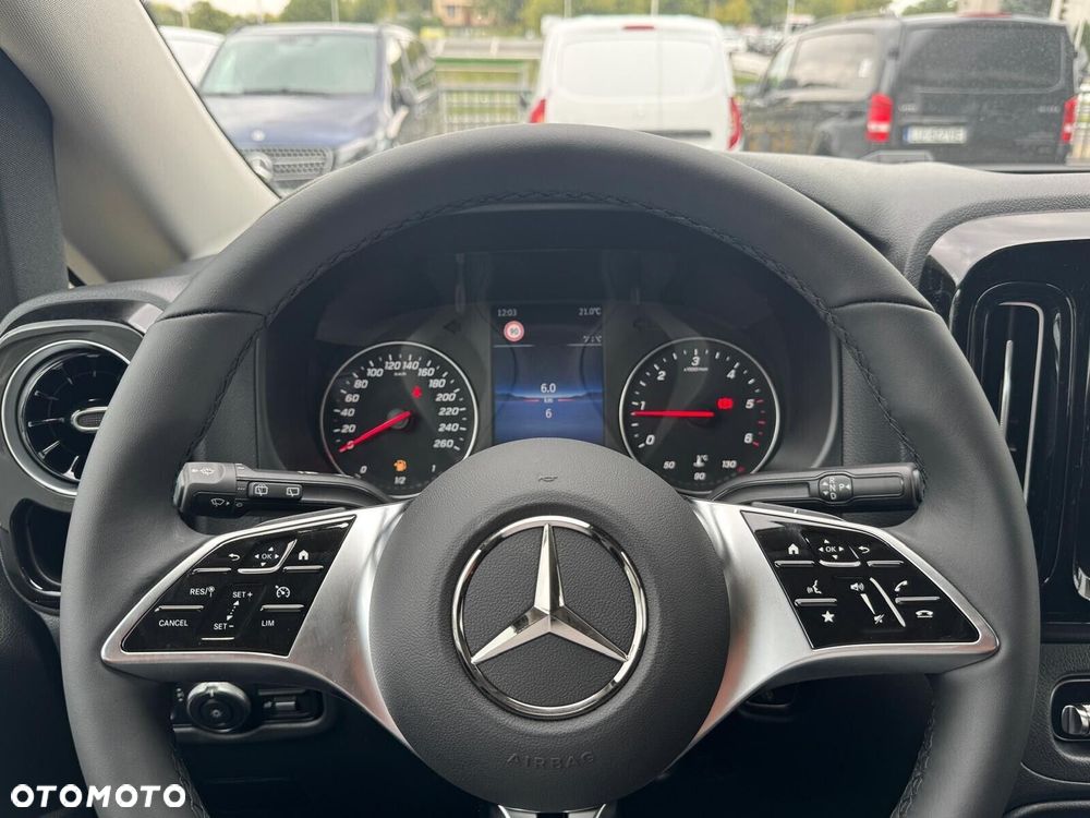 Mercedes-Benz Vito - 27