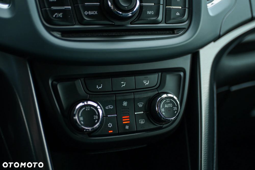 Opel Zafira 2.0 CDTI Cosmo - 16