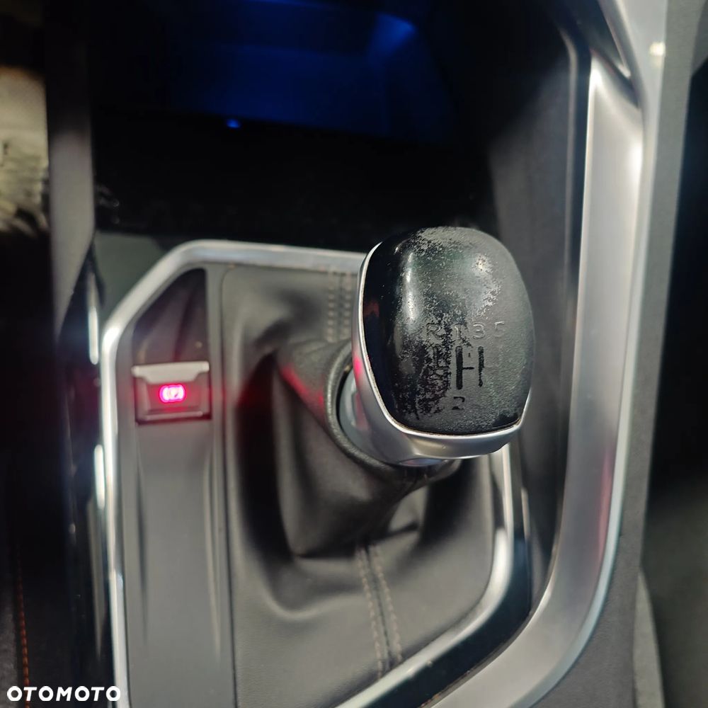 Peugeot 3008 - 24