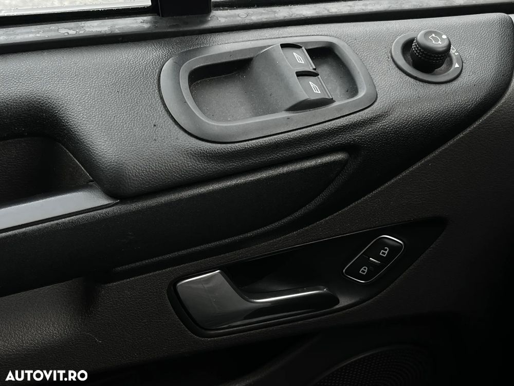 Ford Transit Custom - 17