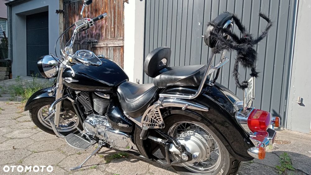 Suzuki VL 800 Volusia - Boulevard C50 - 3