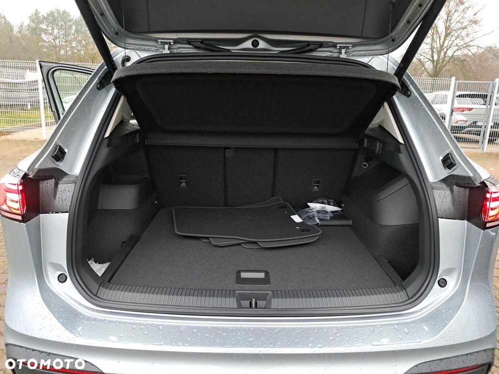 Volkswagen Tiguan - 17