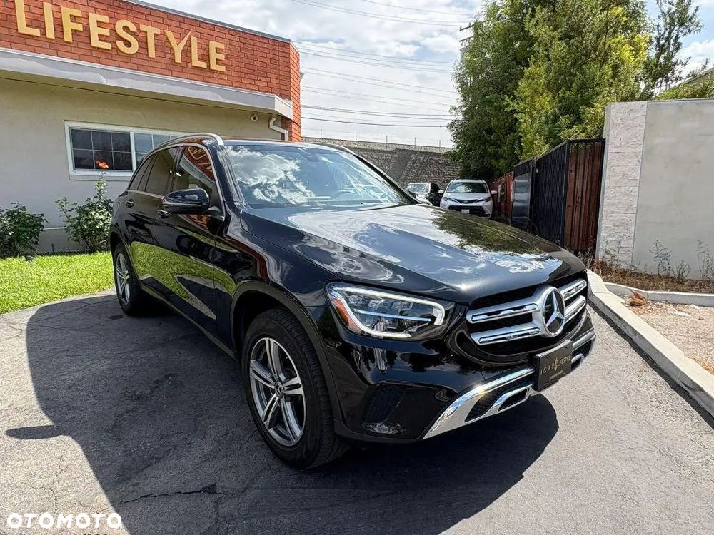 Mercedes-Benz GLC - 4