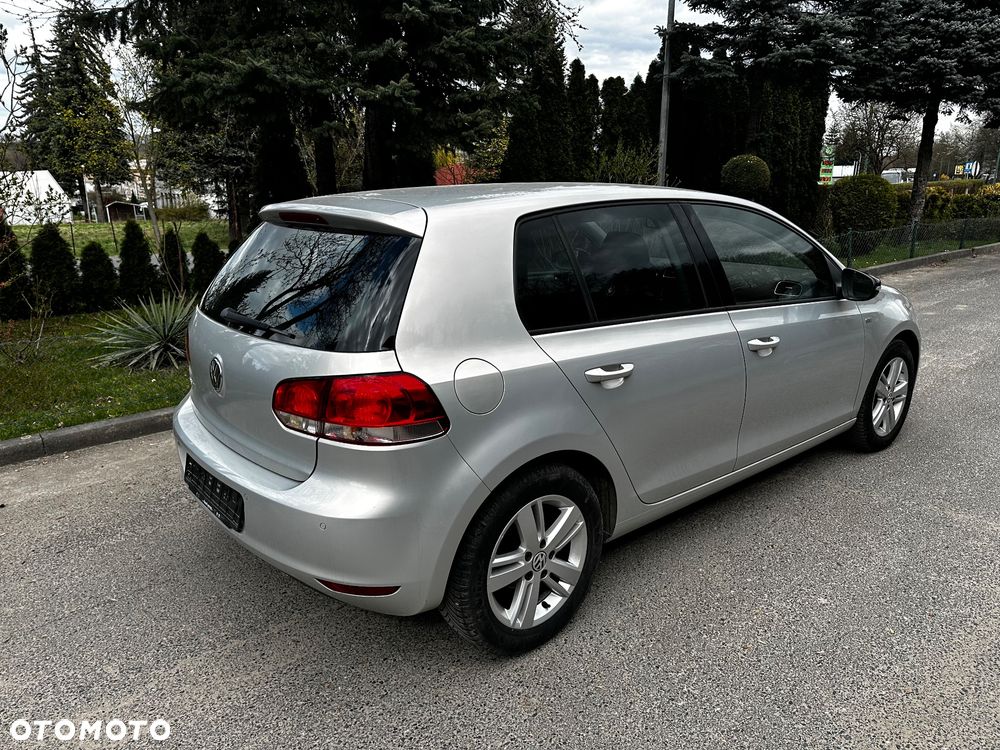 Volkswagen Golf - 4