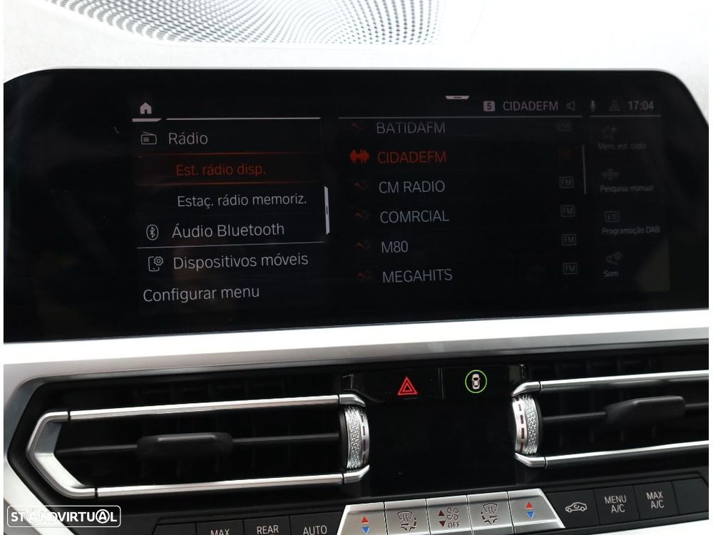 BMW 318 d Touring Line Sport Auto - 31