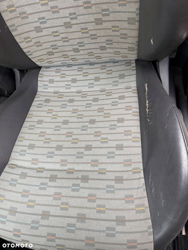 Volkswagen Caddy - 12