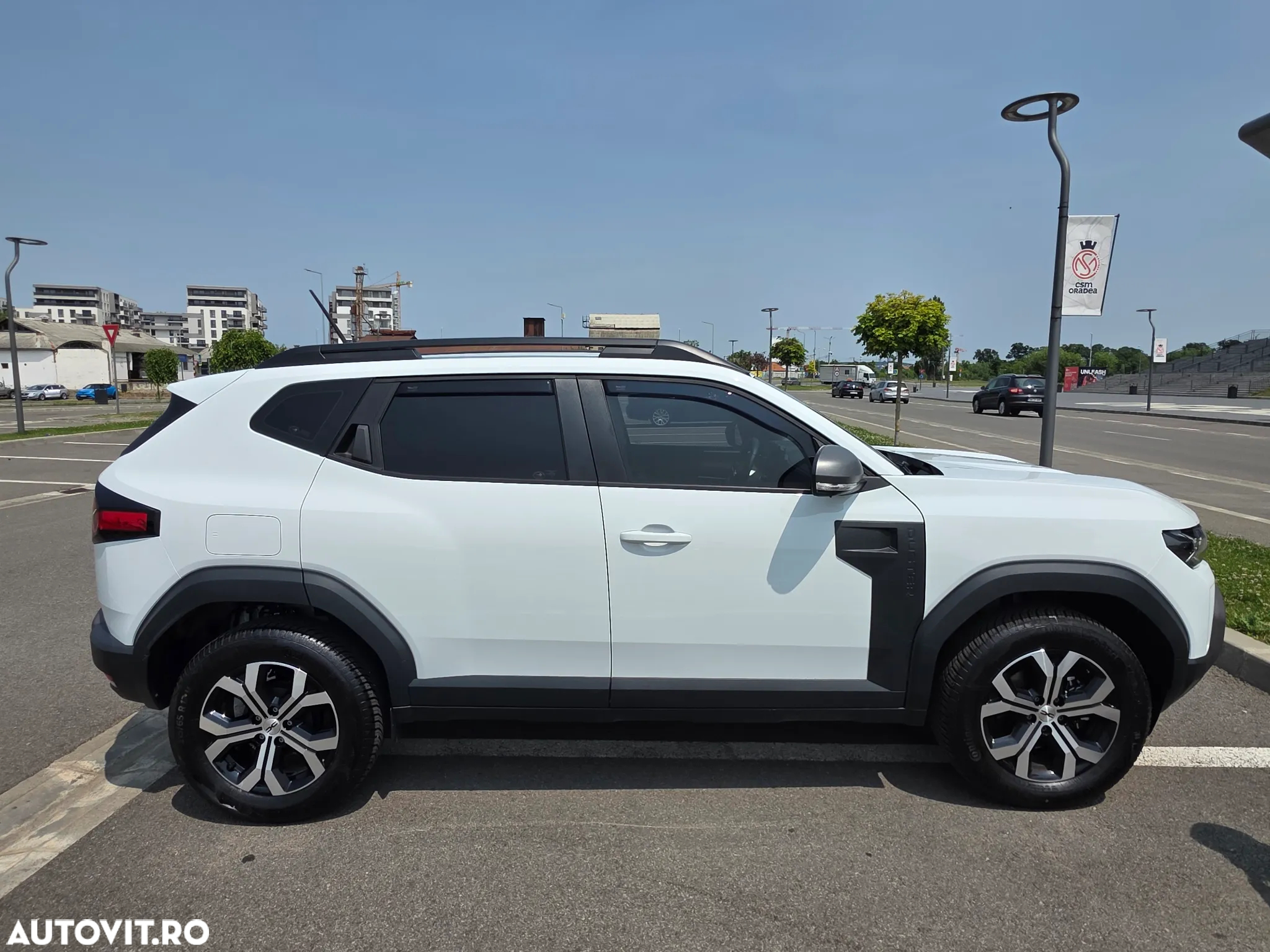 Dacia Duster TCe 130 4X4 MHEV Expression - 4