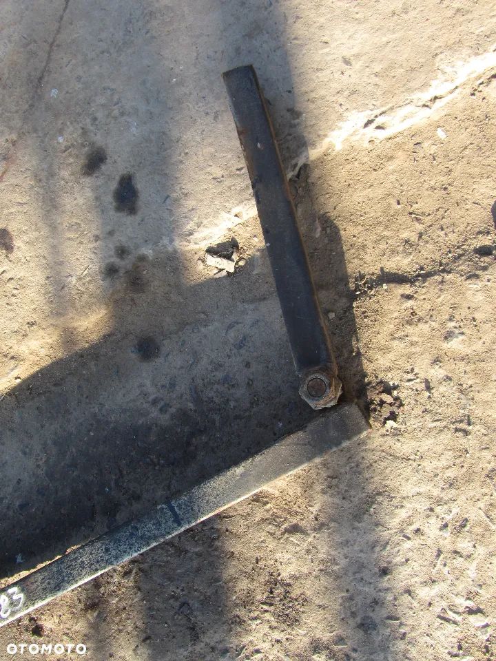 iveco daily 99->2.3 hpi eu belka pod koło zapasowe - 2