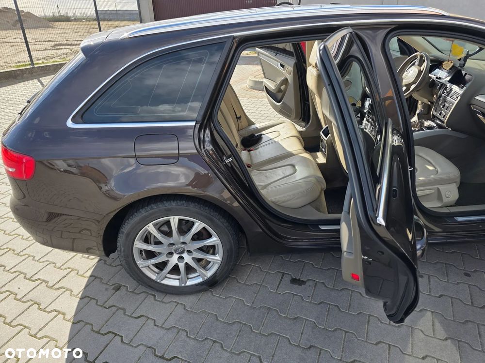 Audi A4 Avant 2.0 TDI - 20