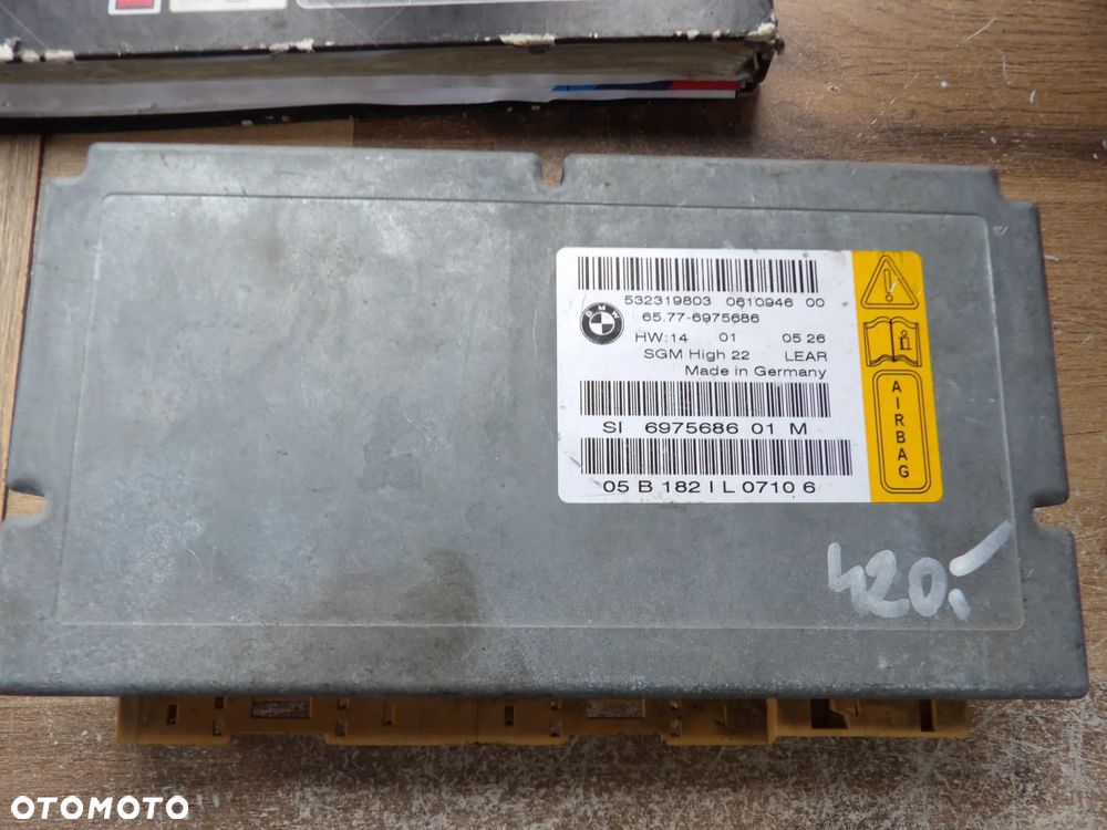 BMW - E60,E61 - MODUŁ , STEROWNIK PODUSZEK POWIETRZNYCH - AIRBAG - 6975686 - 1