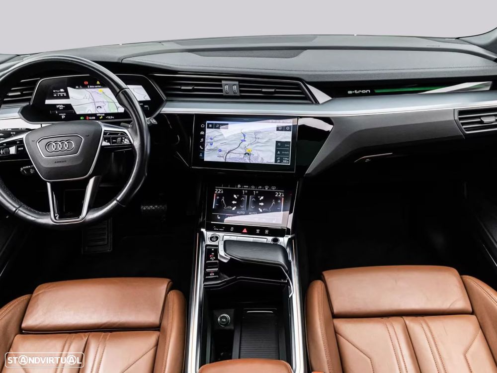 Audi e-tron - 9