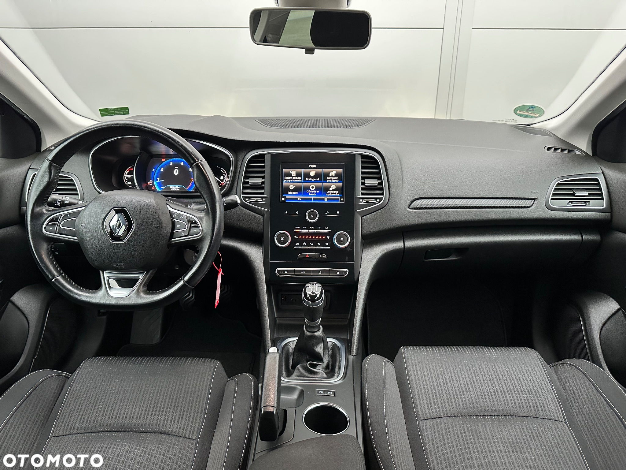 Renault Megane Grandtour ENERGY TCe 130 BUSINESS - 21