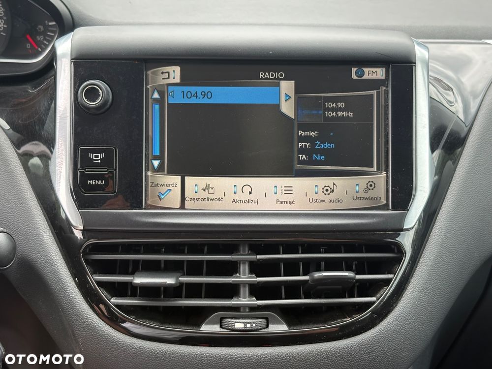 Peugeot 208 1.2 PureTech Active - 18
